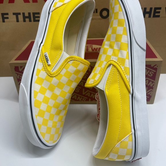 Vans Men's Classic Slip-On (Checkerboard) Cyber Yellow Sneakers
VN0A33TB42Z - Picture 6 of 16